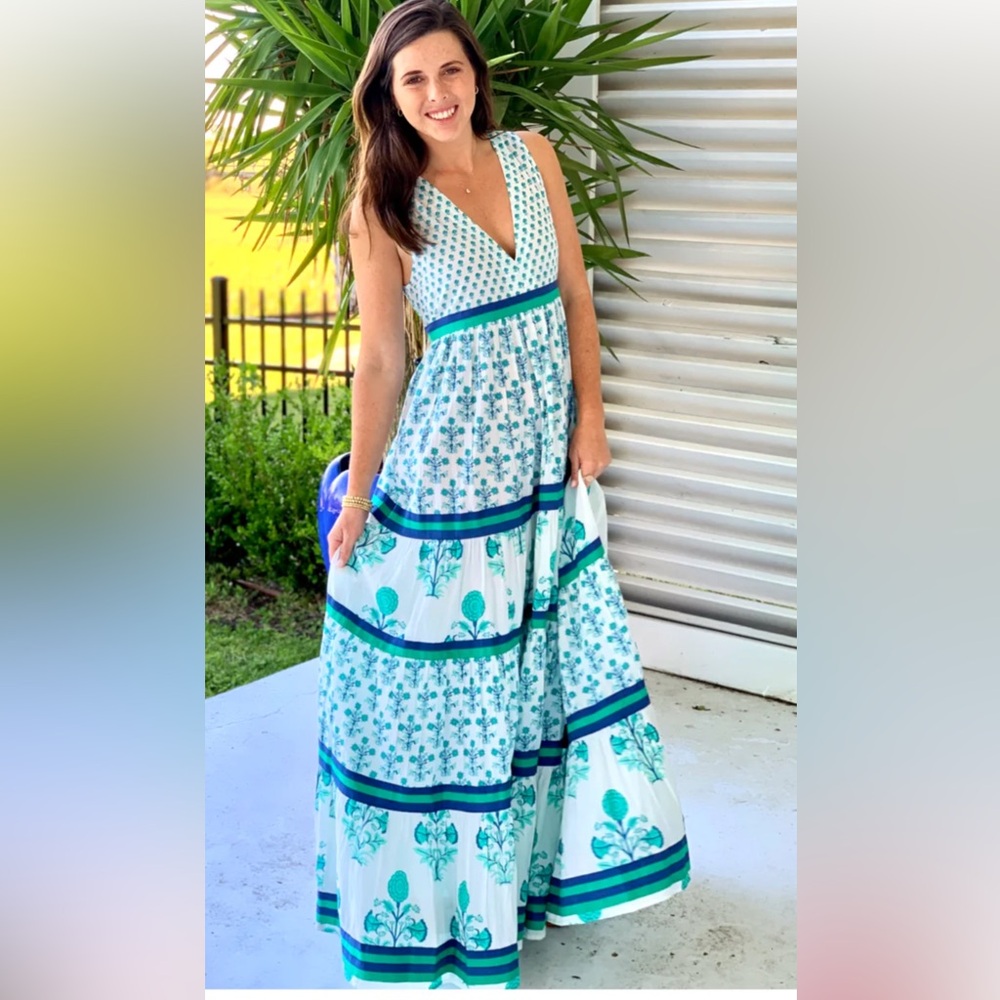 Ro’s Garden Turquoise & White Chennai Nuni Sleeveless V-Neck Tiered Maxi Dress